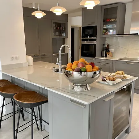 Villa Maison Dans Les Arbres Piscine Clim Luxe *