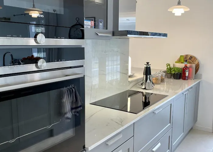 Villa Maison Dans Les Arbres Piscine Clim Luxe *