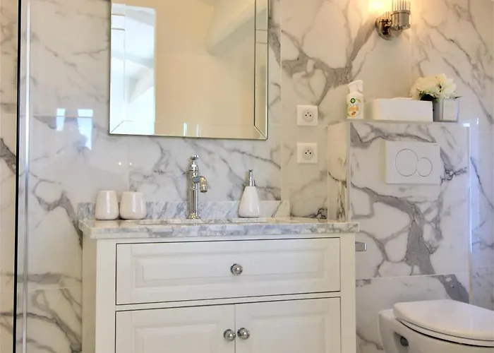 Maison Dans Les Arbres Piscine Clim Luxe