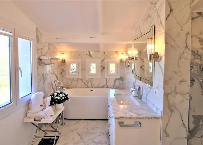 Maison Dans Les Arbres Piscine Clim Luxe Villa *